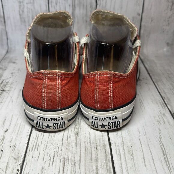 Converse Chuck Taylor All Star Low Red Sneakers 125808F Size W6 M4 - Picture 6 of 9